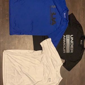 Men’s Under Armor Shirts (read description)